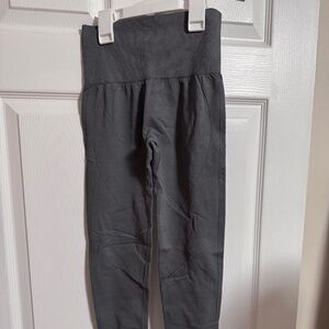 Halara grey butt sinch butt lift leggings